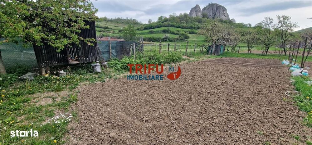 Casă individuală de vânzare în Ampoița – zonă centrală