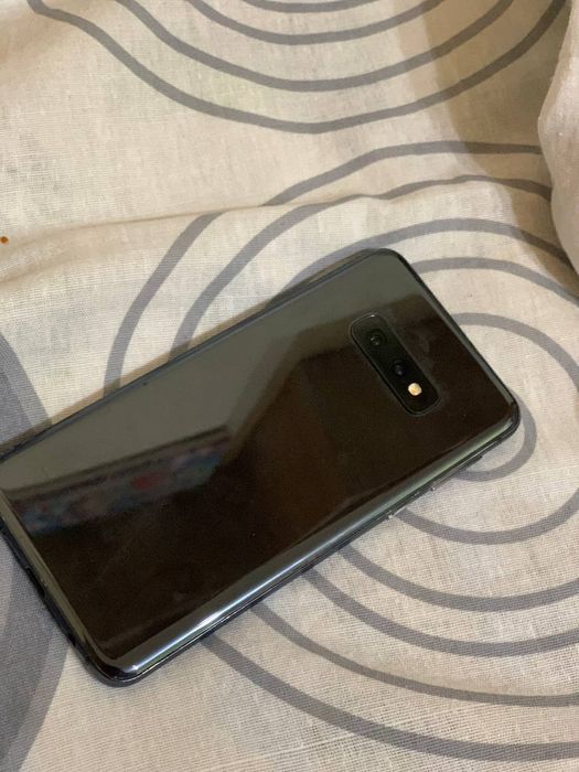 samsung s10e идеал