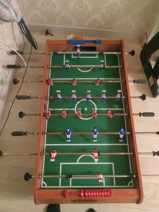 Футбольный стол.