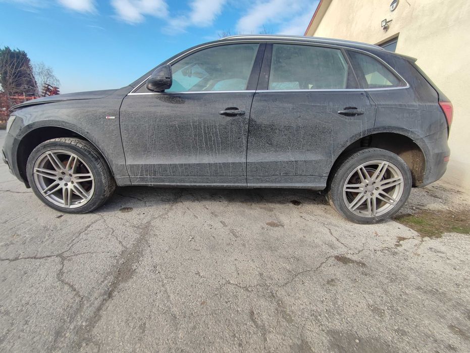 На части Audi Q5 8R 2.0 tdi 2010г S-line кожа