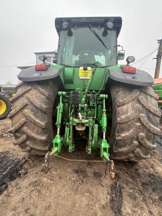 John Deere  8430