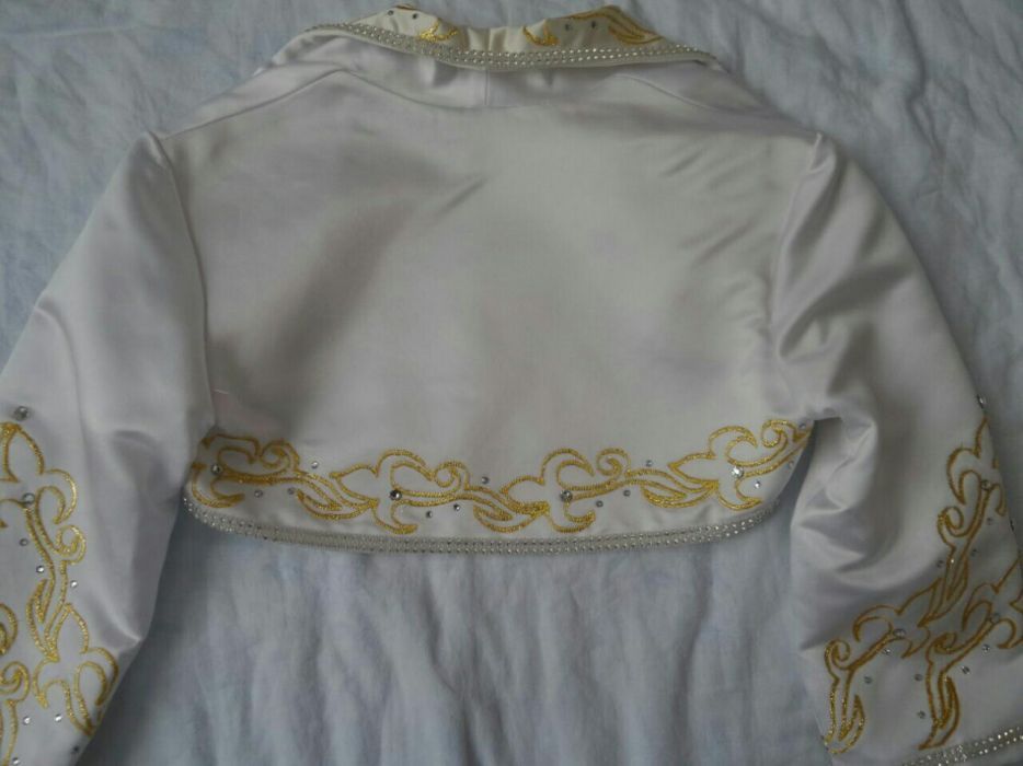 Платье на узату той