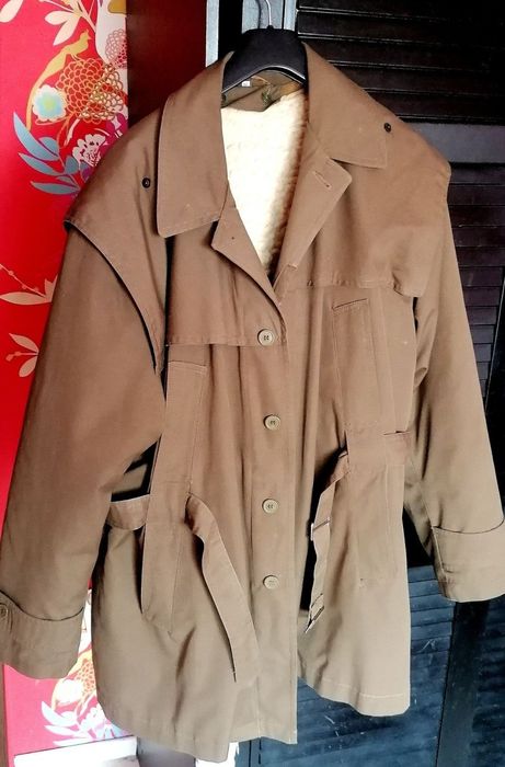 Scurta geaca militară cu blană