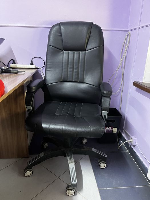 Мебель для офиса б/у