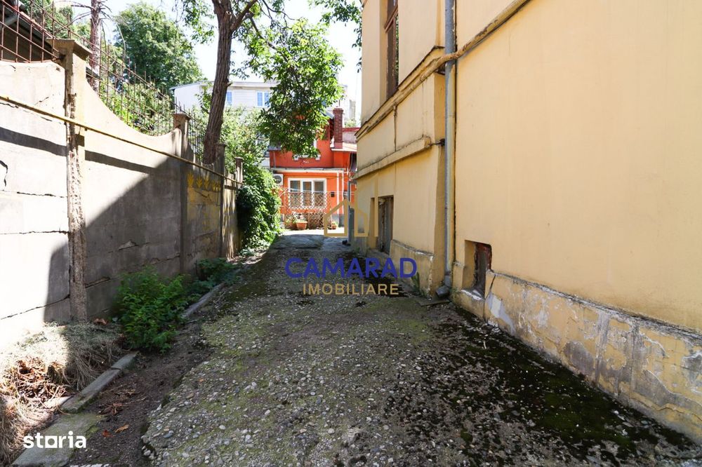 Apartament in vila sau toata vila - vanzare - Cartierul Armenesc  Univ