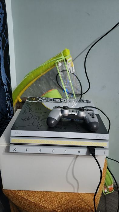 Playstation 4 Pro+ VR