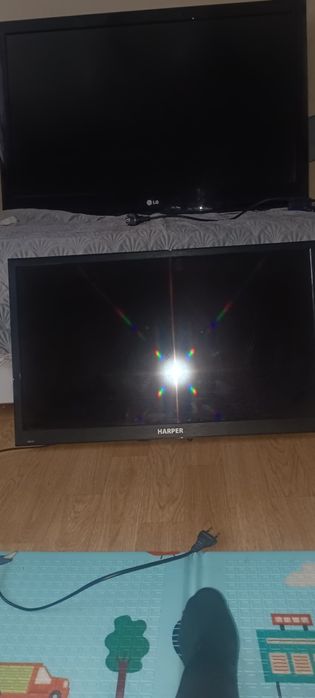 Продаю телевизор 107см