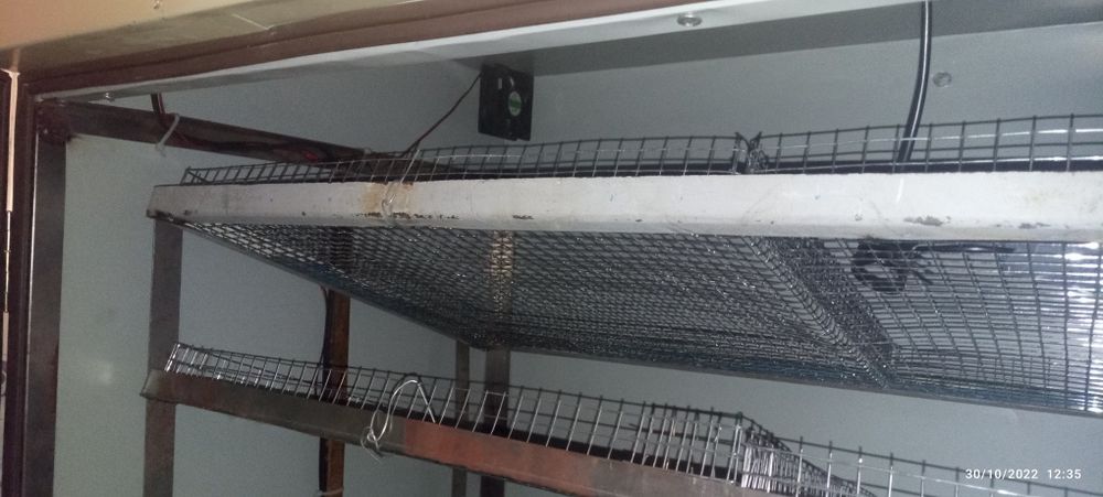 Inkubator 1000 talik