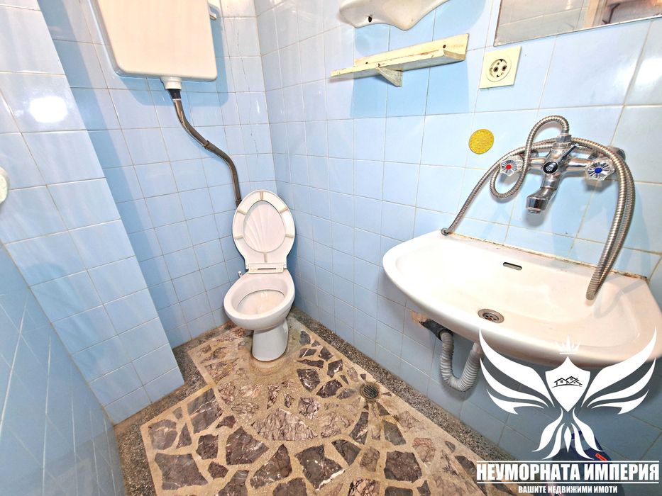 Дава се под наем Четиристаен апартамент в Асеновград - 105 кв.м за 354.96 € - Снимка #6