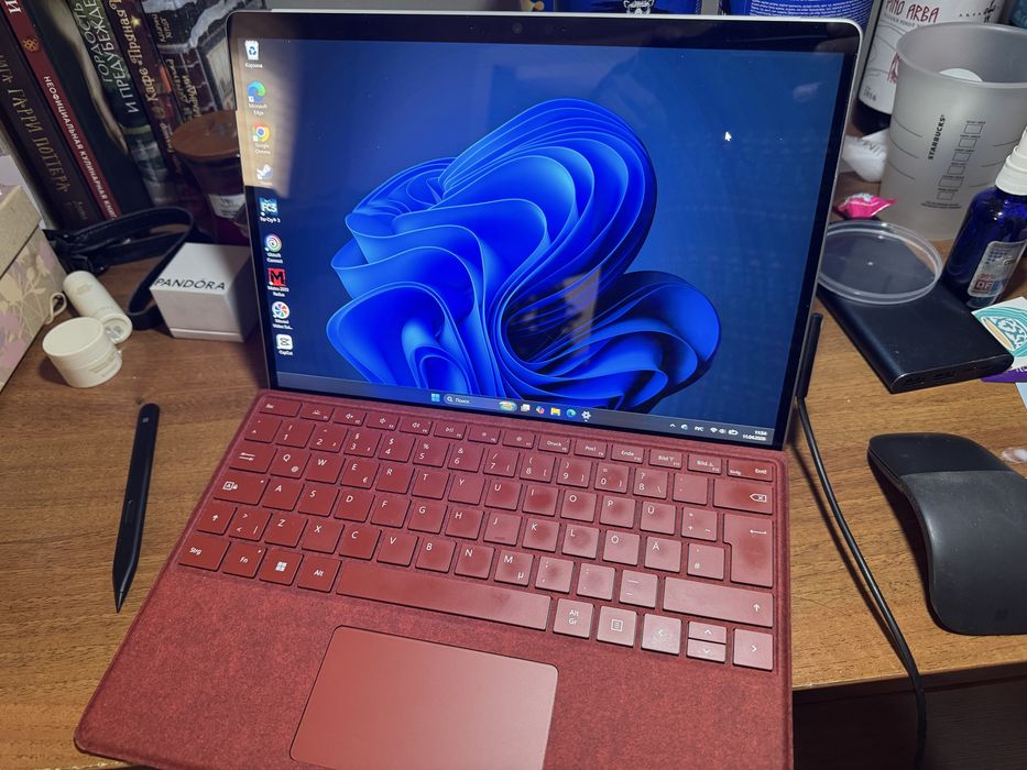 Продам планшет Microsoft Surface Pro 8 i7/16GB/1TB