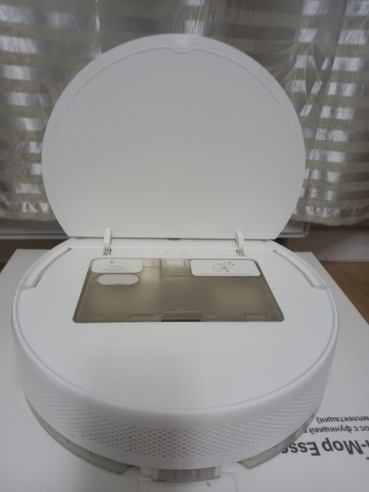 Продам робот-пылесос Xiaomi