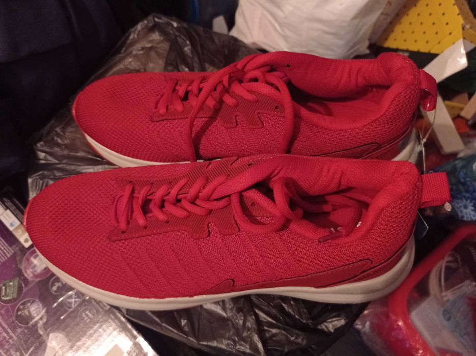 Спортни обувки LC Waikiki