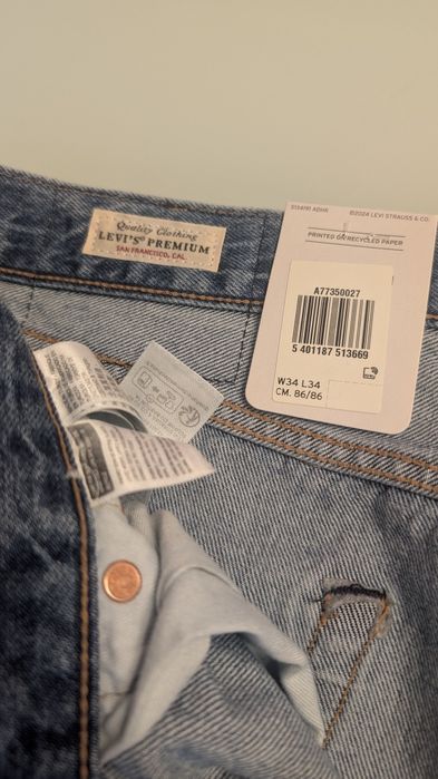 Джинсы Levi's 501