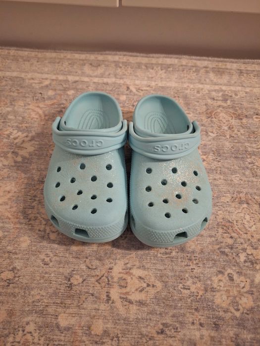 Papuci Crocs fete mar J2