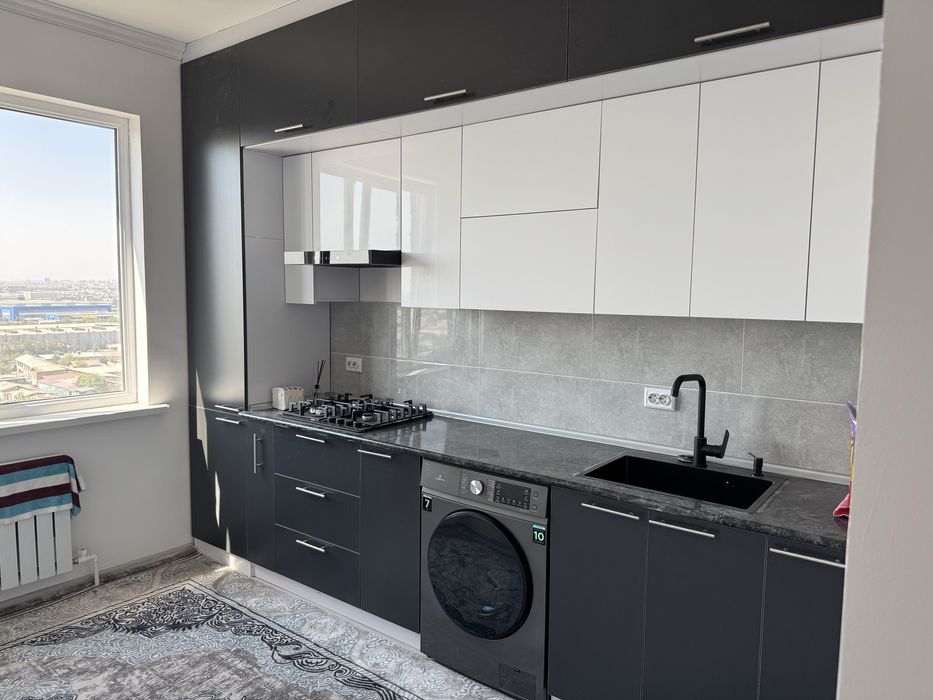 Срочно продам 2 комнатную новостройка  квартиру с кадастром