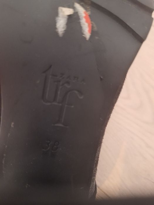 Cizme damă,Zara,noi,fara eticheta,nr 38