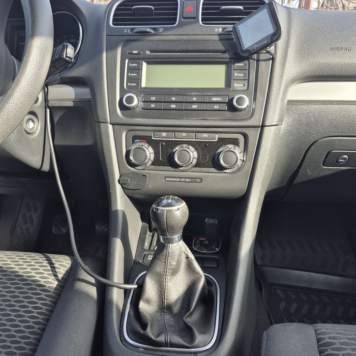 Proprietar, vand Golf 6 din 2009,