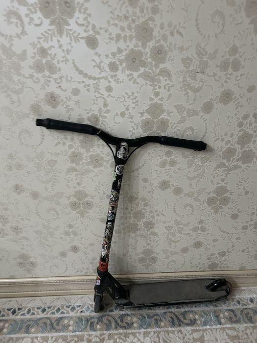 Самокат трюковой