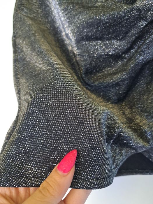 Чисто нова пола Pull&Bear-С размер