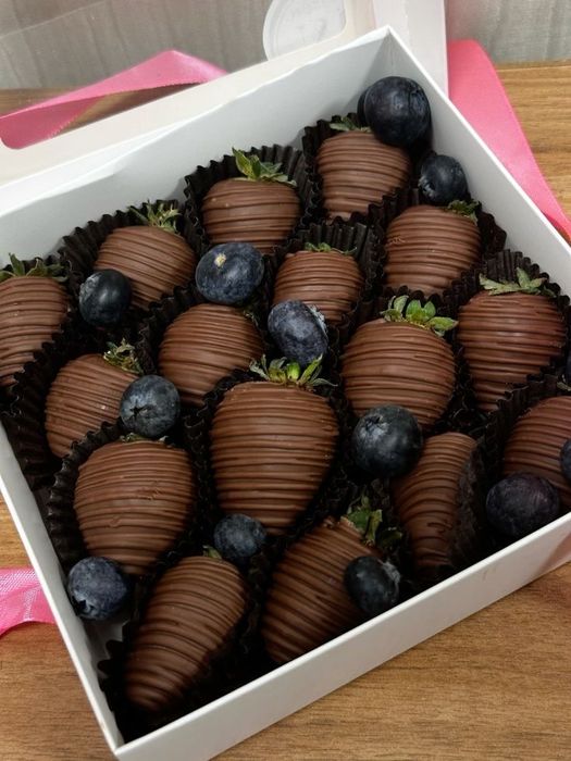 клубника в шоколаде