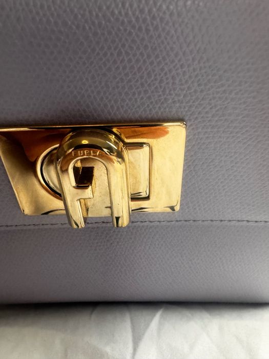 Furla 1927 тип куфарче