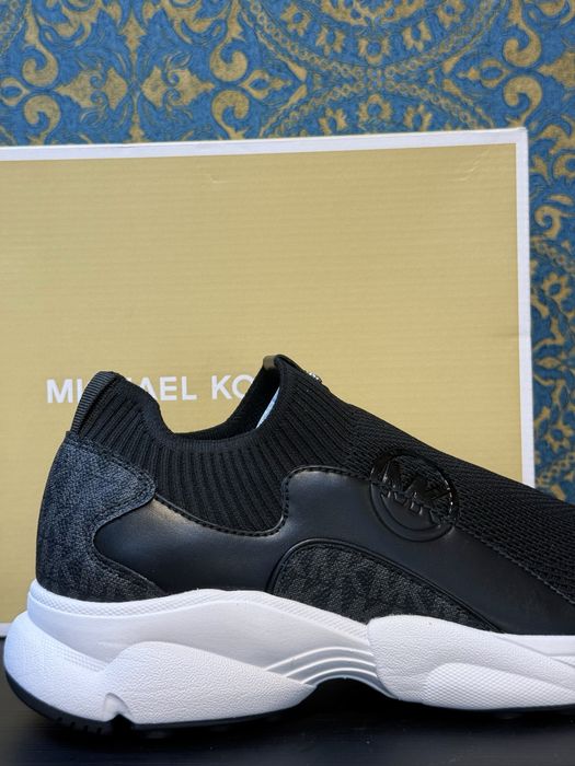 MICHAEL KORS дамски обувки slip-on