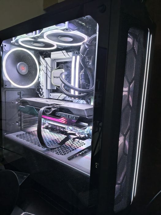 PC Gaming High-End – Ryzen 9 7950X3D + RTX 3080 – 9.000 lei