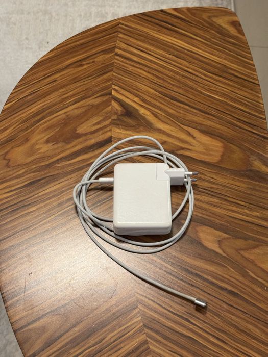 Macbook Pro 16” M1 Pro 16GB 512gb ssd 2021 impecabil