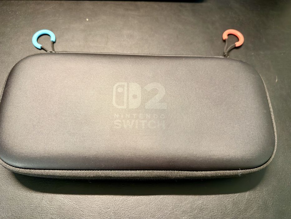Оригиналния калъф на Nintendo за Switch 2 конзола
