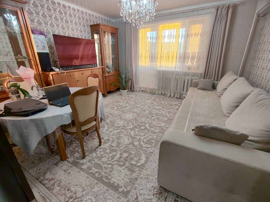 Продается 4-комн (9-41, 4 эт)