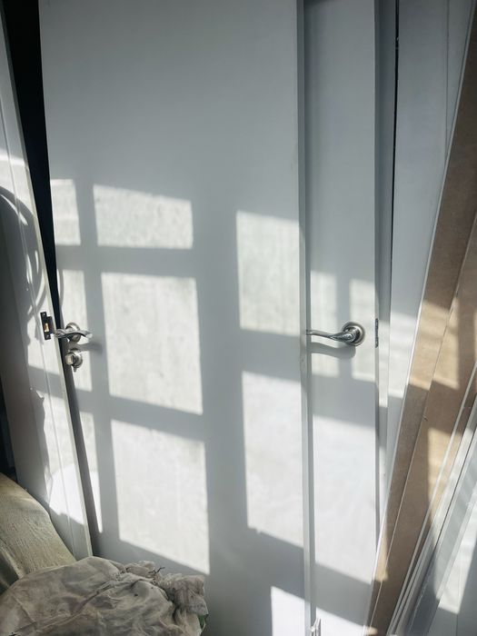 Продам двери 4штуки со всеми