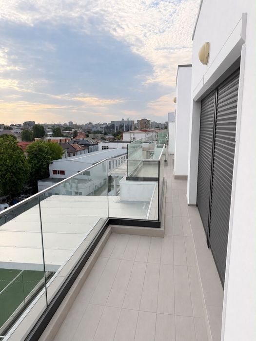 Vanzare apt 3 camere