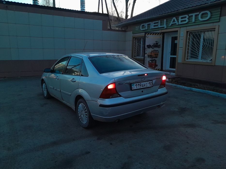 Продаю форд фокус срочно