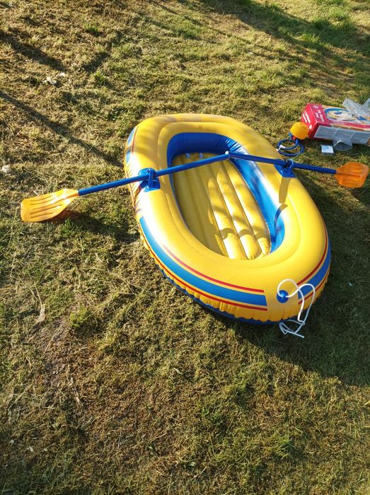 Надуваема детски лодка, нова