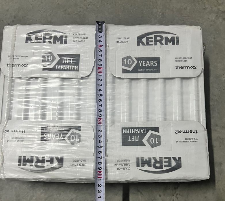 Продам батарею Kermi