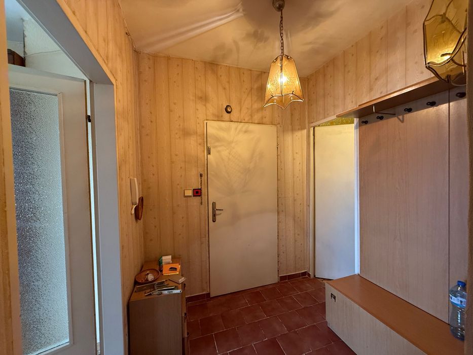 Продава се Четиристаен апартамент в Стара Загора, Три чучура - юг - 75 кв.м за 1014 €/кв.м - Снимка #11