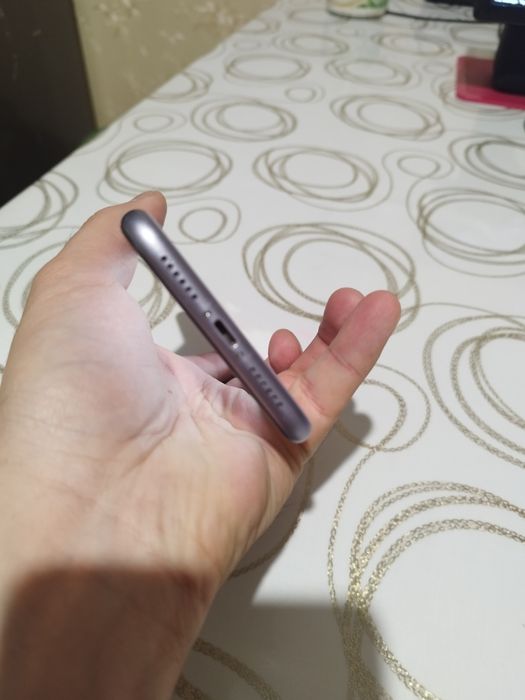 Обмен iphone 11 и apple wath 4   44см обмен