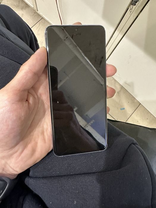 Продам samsung s20 128GB