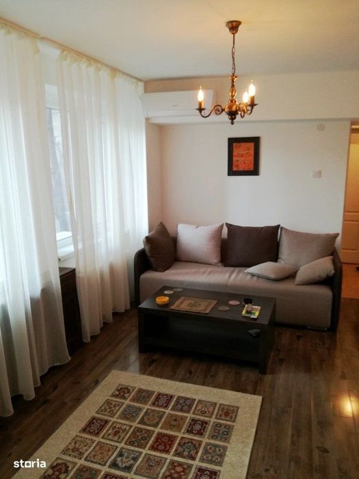 Închiriere apartament 2 camere ultracentral/universitate, etaj 2