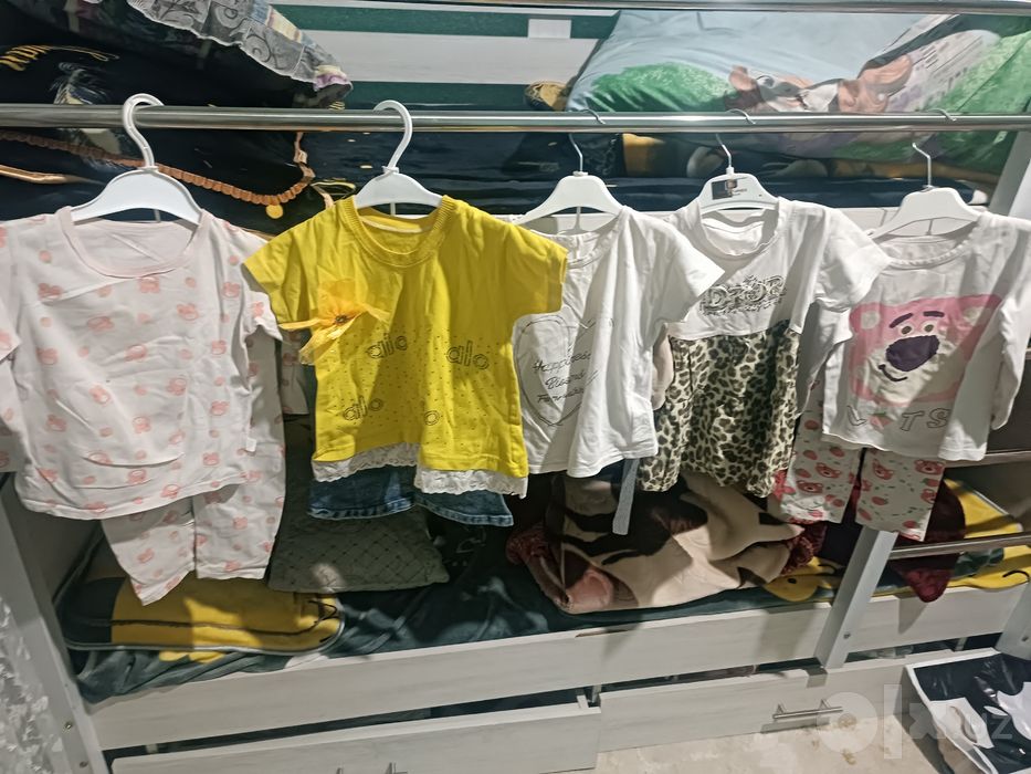Har xil kiyimllar hadyaga