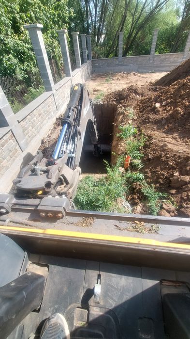 Услуги с комбиниран багер