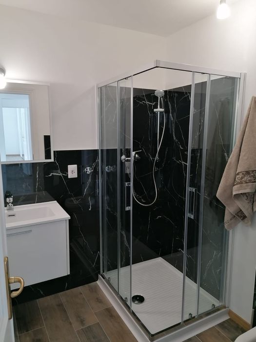 Închiriez apartament în București