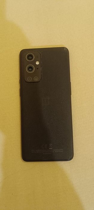 Телефон One plus 9 pro