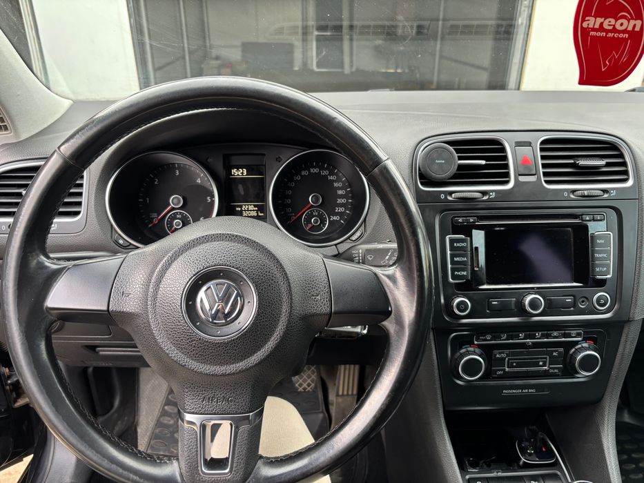Golf 6,1.6 Tdi 105 CP , anul 2010