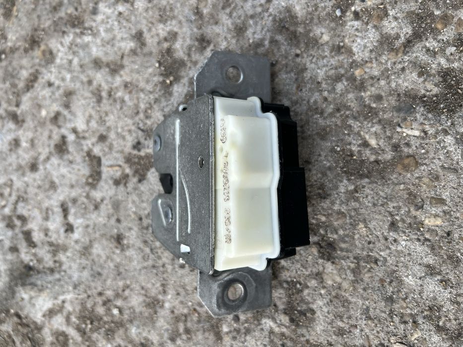 Broasca Haion Mercedes A / B Class W169 / W245 2004-2012 | Incuietoare / Inchizatoare Hayon Portbagaj Spate | A 1697400036 | 1697400035 | 1697400135