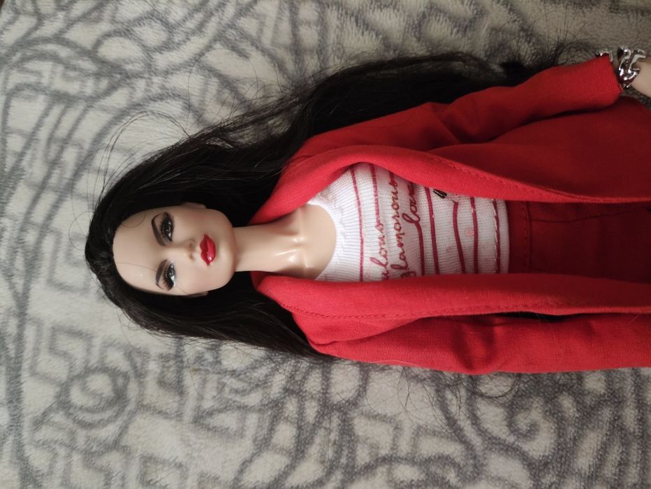 ИТ кукла 
Производство Mattel (США)