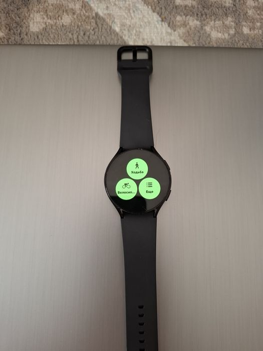 Смарт-часы Samsung Galaxy Watch 5 44 мм