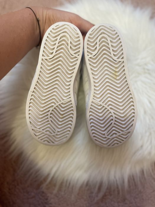 Adidasi Adidas Superstar, 26