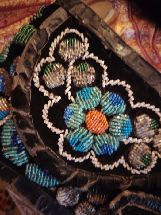 Camasa  bărbătească tradițională și brâu