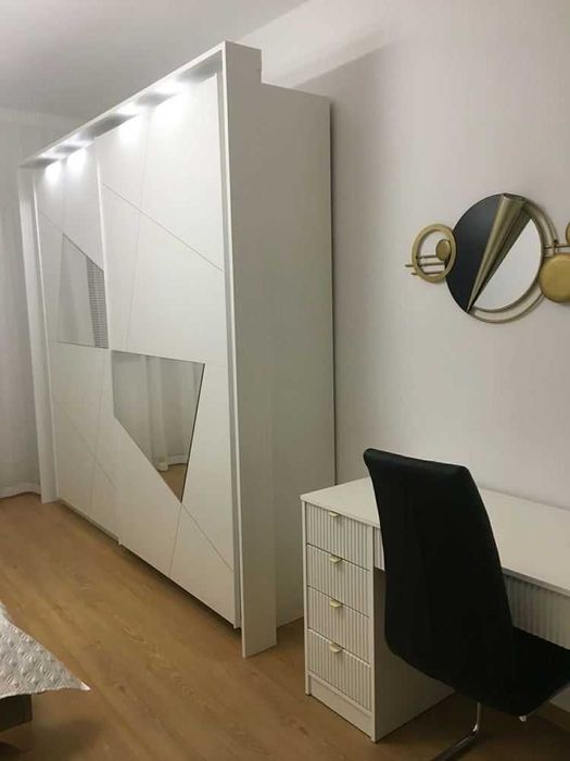 Дава се под наем Тристаен апартамент в София, Лозенец - 80 кв.м за 876.69 € - Снимка #7